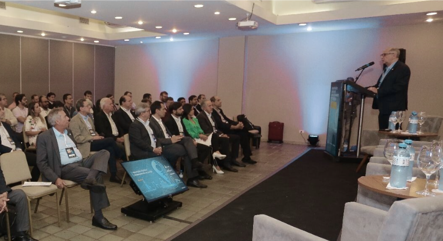 Assessoria a instituições financeiras